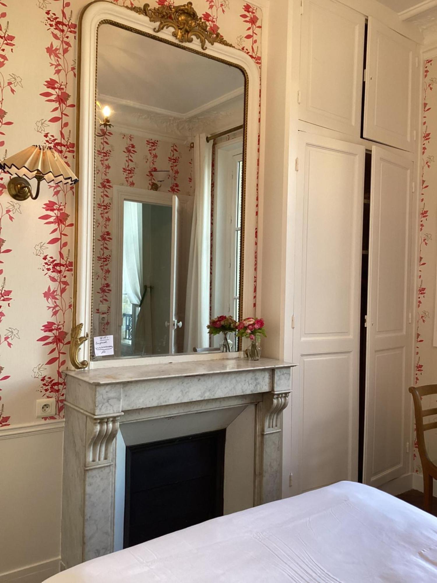 Bed And Breakfast Paris Quartier Champs-Elysees Exteriér fotografie