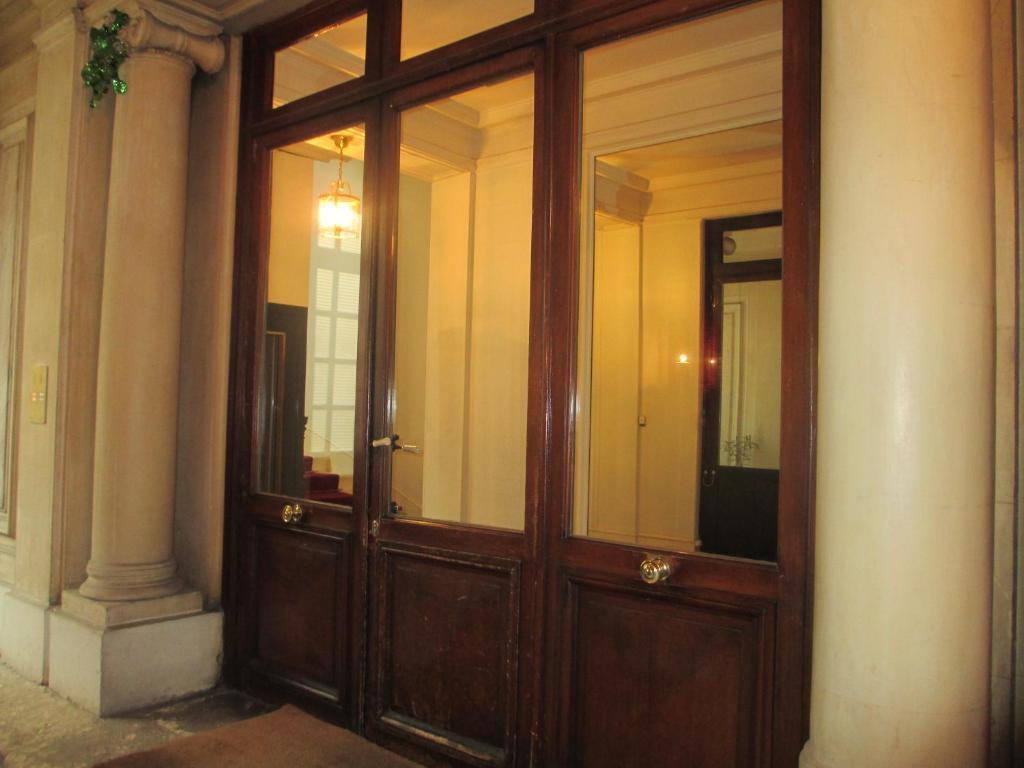Bed And Breakfast Paris Quartier Champs-Elysees Exteriér fotografie